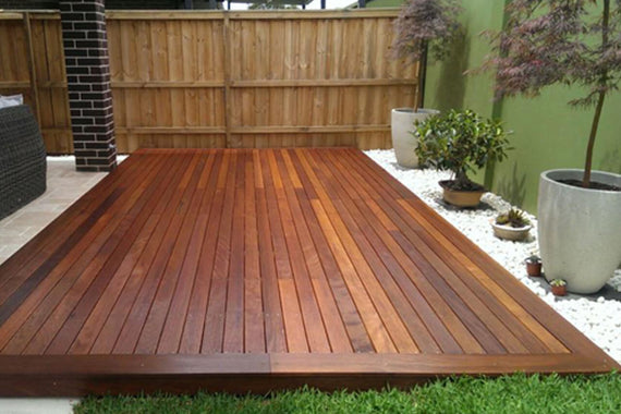 Northern Box Decking Finished with Sikkens Oil