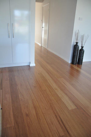Silvertop Stringybark Solid Timber Flooring